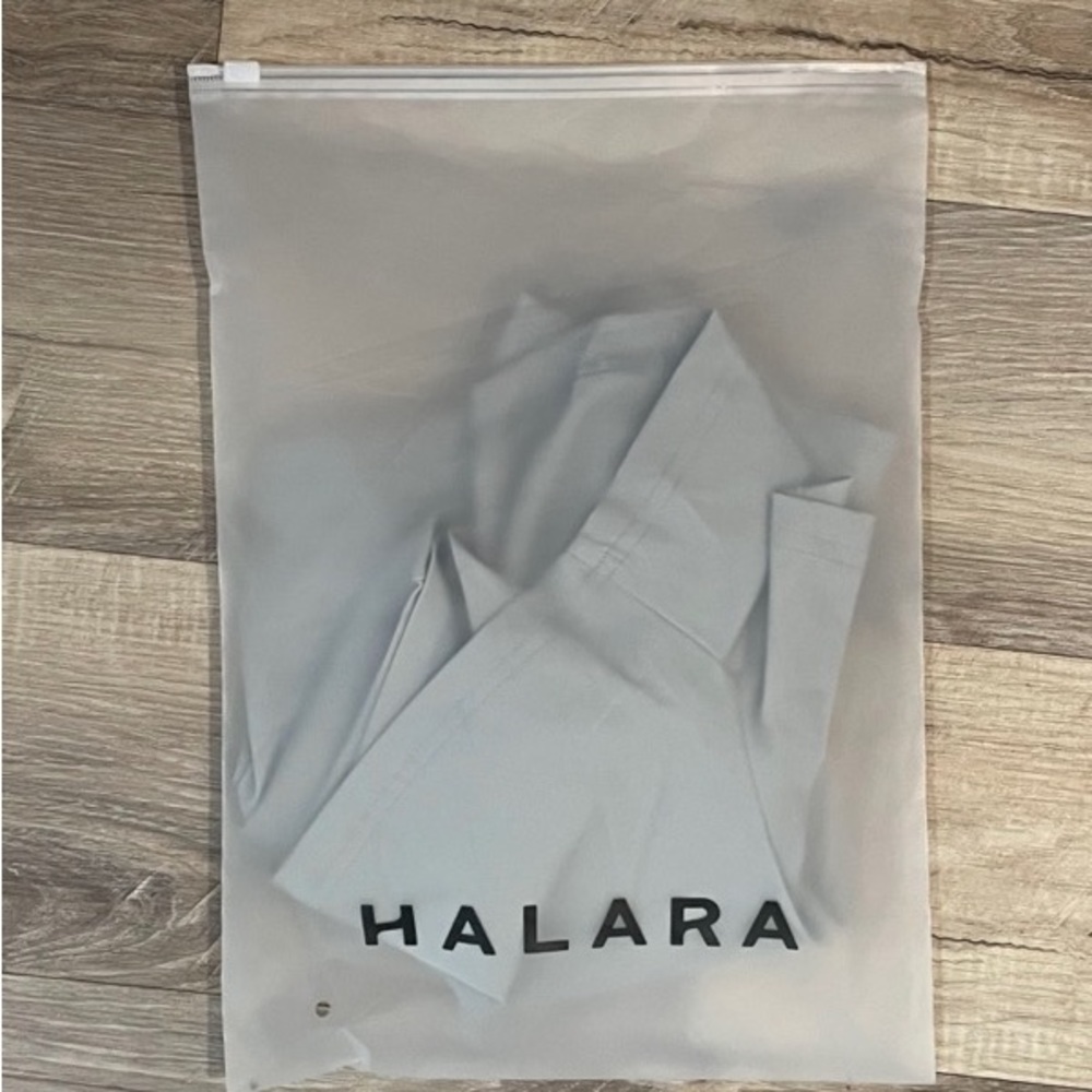 light weight grey high waisted shorts from "halara"🤍🤍 - Picture 4 of 6